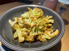 -蜜桃餐厅·伴山(绿宝广场店)