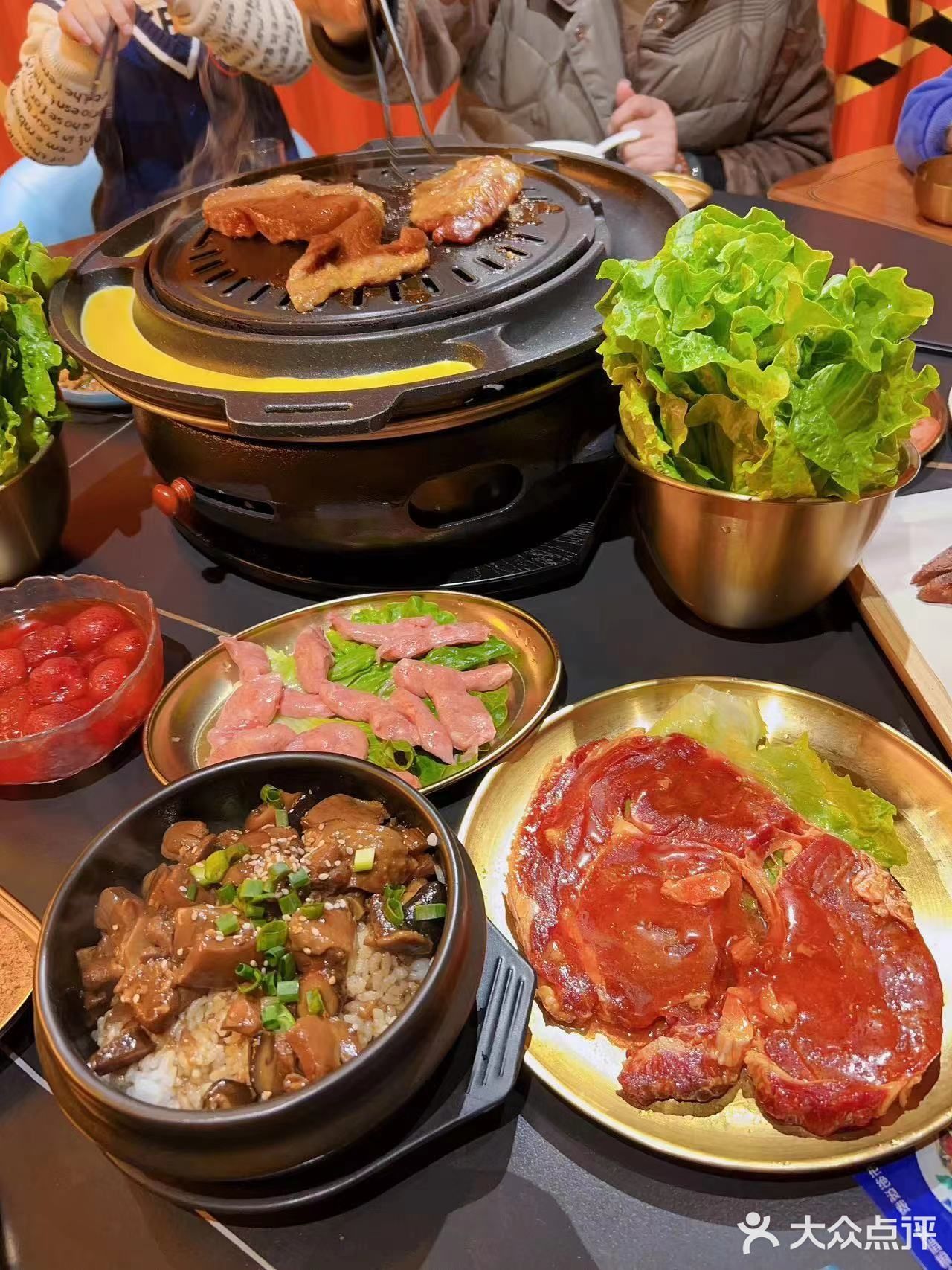 新安东果木碳烤.炭火烤肉店