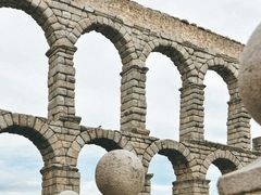 -塞哥维亚输水道