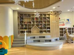 -婴智贝佳蒙特梭利早教托育中心(杨浦店)