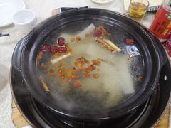 -濠轩阁特色生蚝火锅(水湾路店)