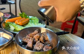 Black Beef Short Ribs