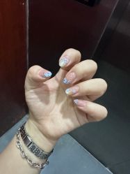 -晨·艺美甲美睫