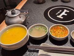 -三出山火锅(南京万象天地店)