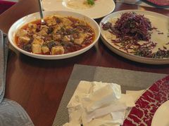 -粤尚腾香居中餐厅(首都机场希尔顿店)