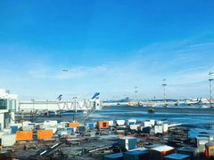 -谢列梅捷沃国际机场