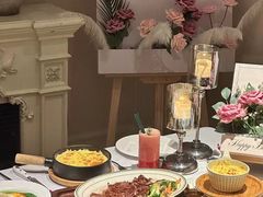 -静香HOUSE·全时段融合餐厅(七星欢乐颂店)