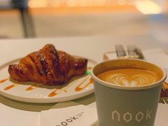 拿铁-GOTLOT COFFEE&KITCHEN角落厨房NOOK店