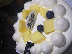 -爱上花开·蛋糕·安佳动物奶油轻奢私人定制(凯德店)