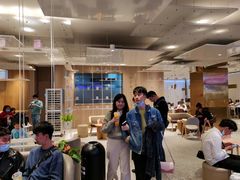-奈雪的茶(湖滨银泰in77C区PRO店)