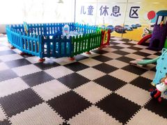 -畅通航行汽车钣金喷漆 无痕修复·局部喷漆