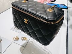 -CHANEL(恒隆广场店)