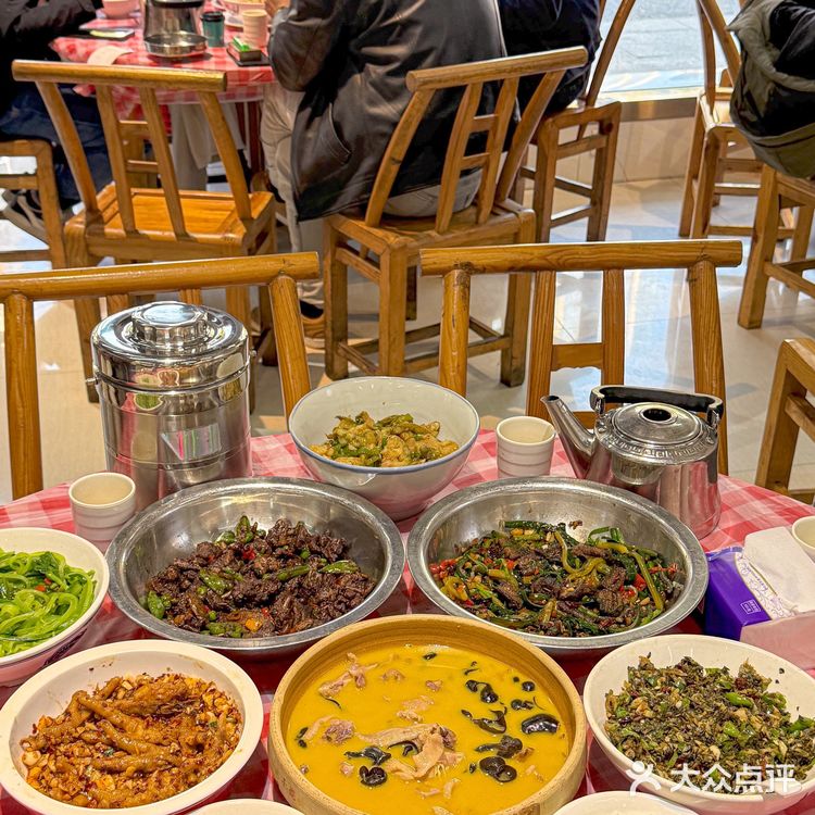 为了这碗鸡汤…我坐了21站地铁🥺🥺值得!