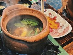 -Show Neua Thai Street Food