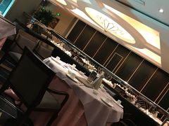-御花园·粤菜·海鲜火锅(中山公园店)