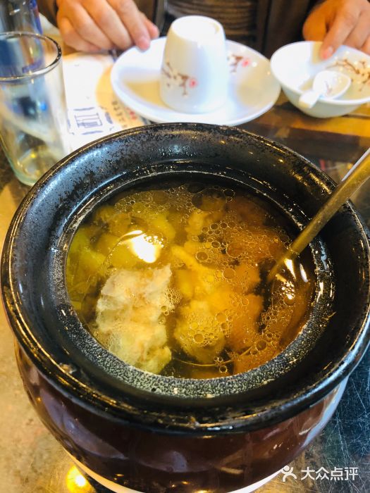 西江美食舫·江西菜(健德桥店)民间瓦罐煨汤图片