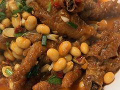 黄豆烧鸡爪-朗妈私房菜(婺女州店)
