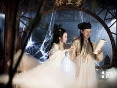 -九月鹰飞汉服摄影工作室