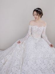 -不晚国际婚纱礼服