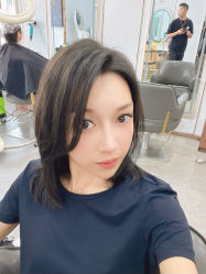 -艺格造型染发烫发