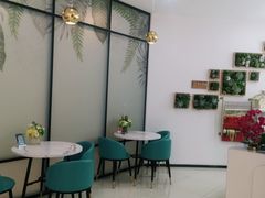 -银泰百货(舟山临城店)