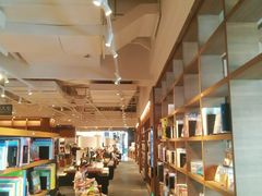 -茑屋书店(天目里店)
