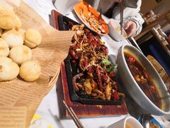 -渝信川菜 · 川味家常菜(财富购物中心店)