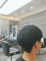 -川和潮人