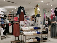 -优衣库(青岛伟东乐客城店)