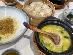 -馋三尺蟹粉小笼(人民广场店)