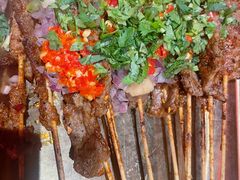 -何师烧烤Pro ·小龙虾·江湖川菜·精酿啤酒(太古里店)