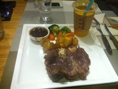 iphone_upload_pic-山色柴火烤披萨·原切牛扒