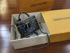 -LV路易威登(万象城店)