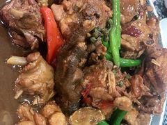 -八两八金·莱芜特色炒鸡(市南漳浦路店)