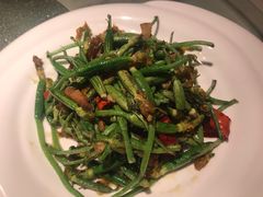 家烧黄瓜芽-梁家大院•农家菜(昆山会展中心店)