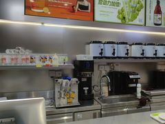 -喧闹·东方大气茶(鹅岭二厂店)