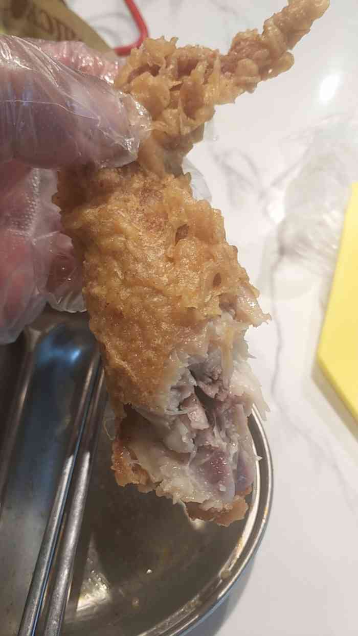 快乐小鸡(王府井店)-"和朋友出去玩,吃到一家不好吃的炸鸡,朋友.