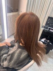 -PE SALON