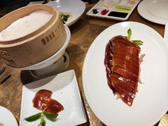 酥香嫩烤鸭-四季民福烤鸭店(西单华威约饭街店)
