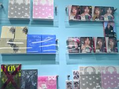 -Love Star追星馆(上海大悦城店)