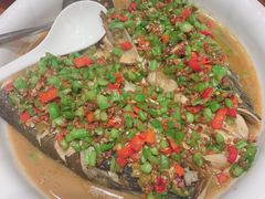 招牌大鱼头-辣公子·千岛湖私房菜(滨江店)