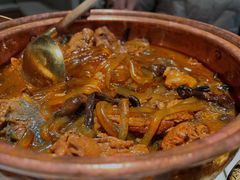 小鸡炖蘑菇-关东小磨东北菜(漕河泾印象城店)