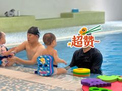 -爱睿思儿童早教亲子游泳(万象城店)