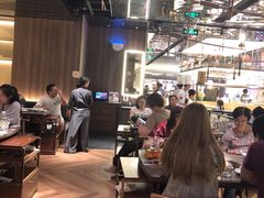 大堂-捞王锅物料理(上海世茂广场店)