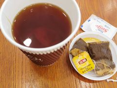 -红宝石·鲜奶小方·海派西点房(南丹店)