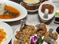 -梅利汴京烤鸭•开封豫菜地标店(晋安路店)