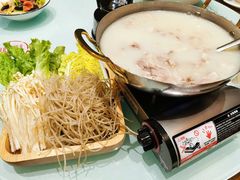 羊肉火锅-丁里羊肉小镇(太宁路口店)