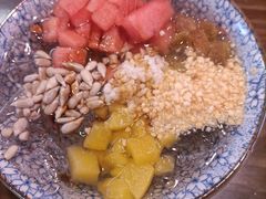 -张氏宽窄巷成都名小吃(华发新天地店)