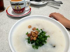 -香港新发烧腊茶餐厅(书城店)