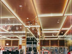 大堂-大中华希尔顿酒店-念自助餐·嗨啤·小龙虾